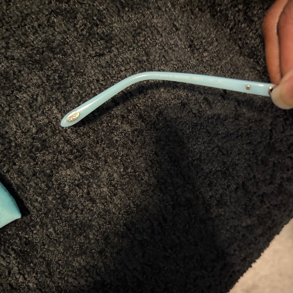 NIB✅ Tiffany & Co. Teal Aviator Sunglasses - Picture 8 of 10